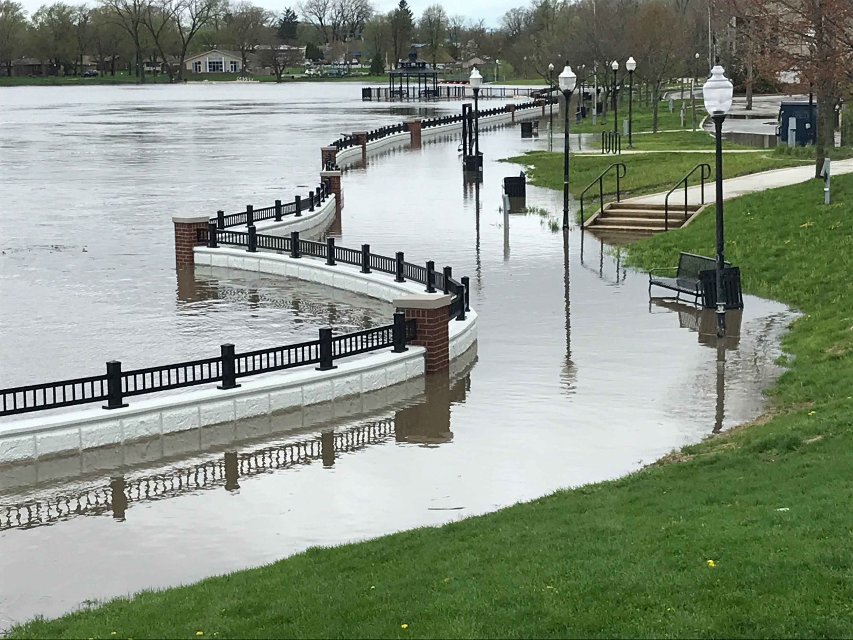 Hobart lakefront